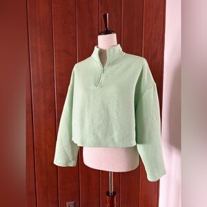 Nike Womens waffle knit quarter zip crop sweatshirt